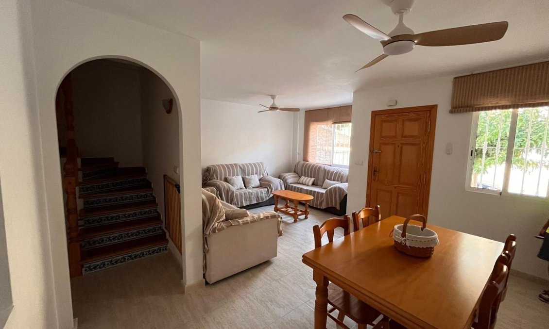 Segunda mano - Town House -
Orihuela Costa - Campoamor