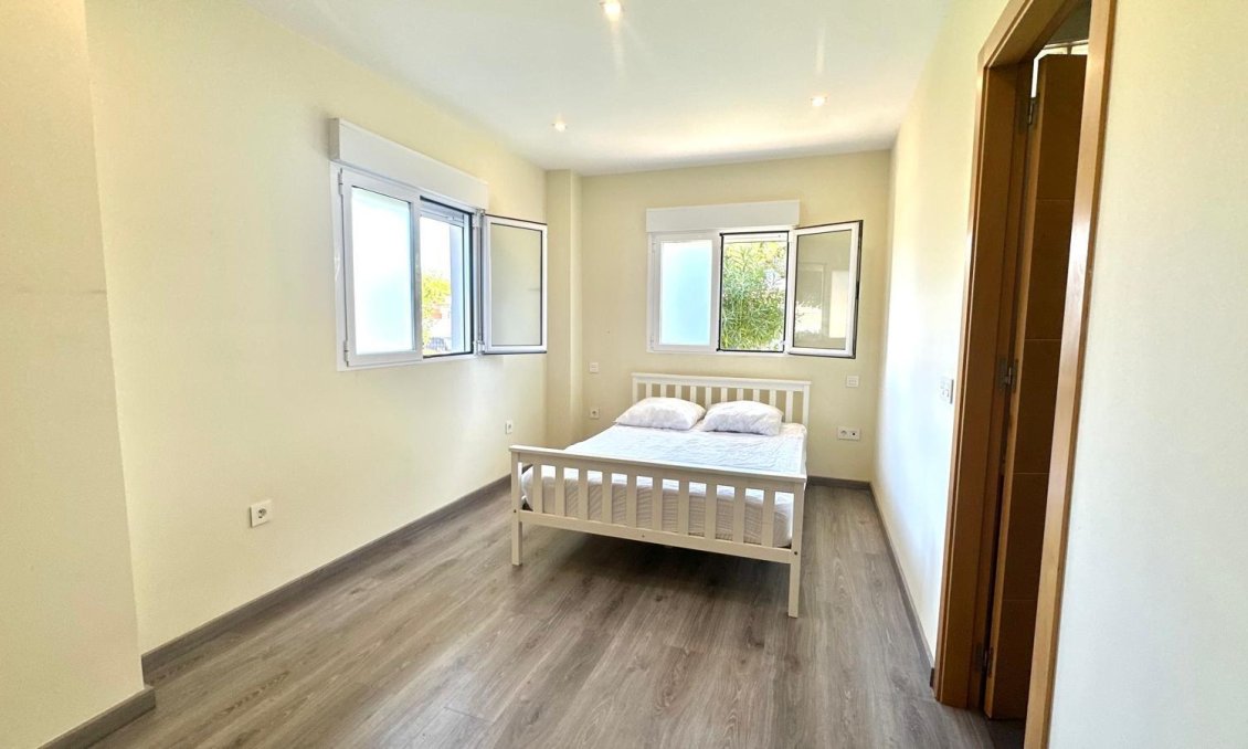 Segunda mano - Apartamento -
Orihuela Costa - Altos De Campoamor