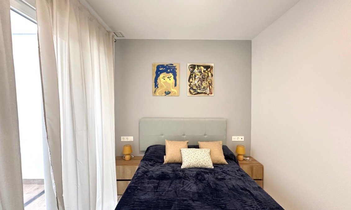 Használt Ingatlanok - Apartman -
Torrevieja - Playa del Cura