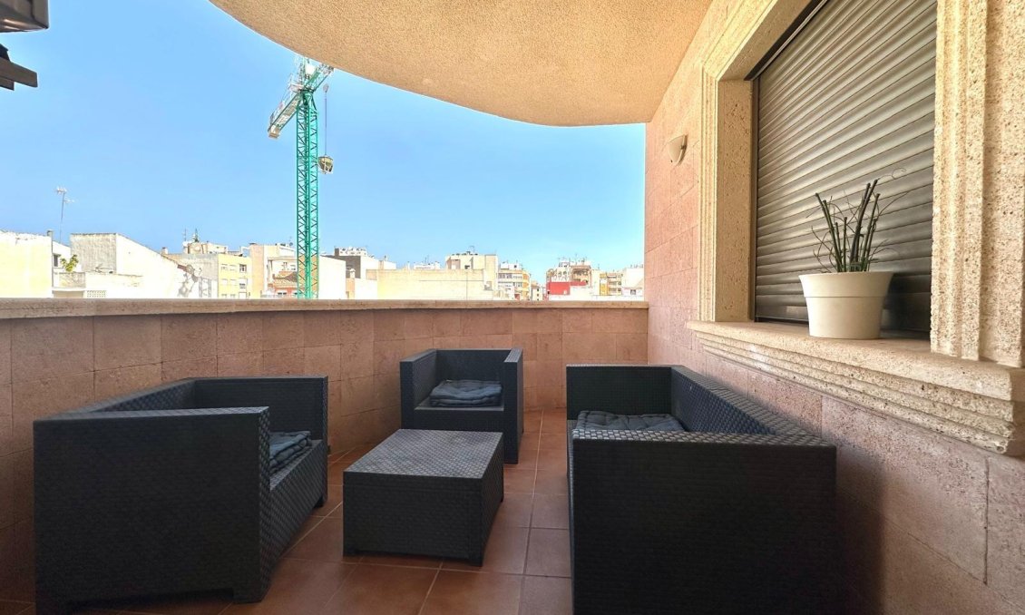 Resale - Apartment -
Torrevieja