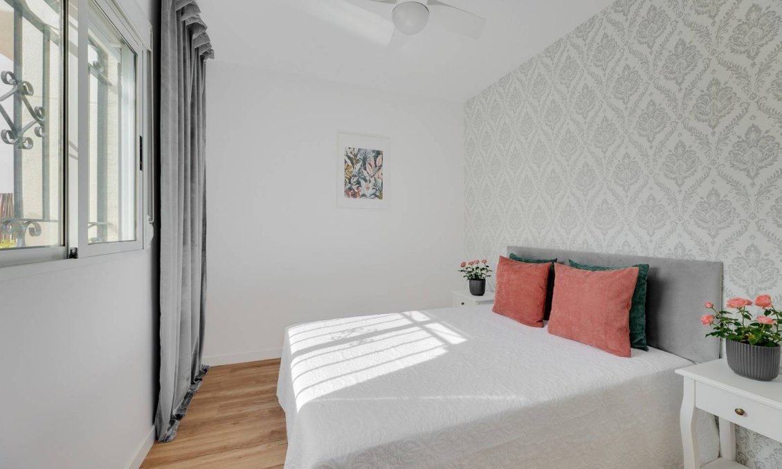 Revente - Duplex -
Orihuela - Urbanización Perla Del Mar