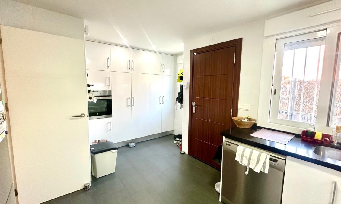 Segunda mano - Town House -
Torrevieja - Aguas Nuevas