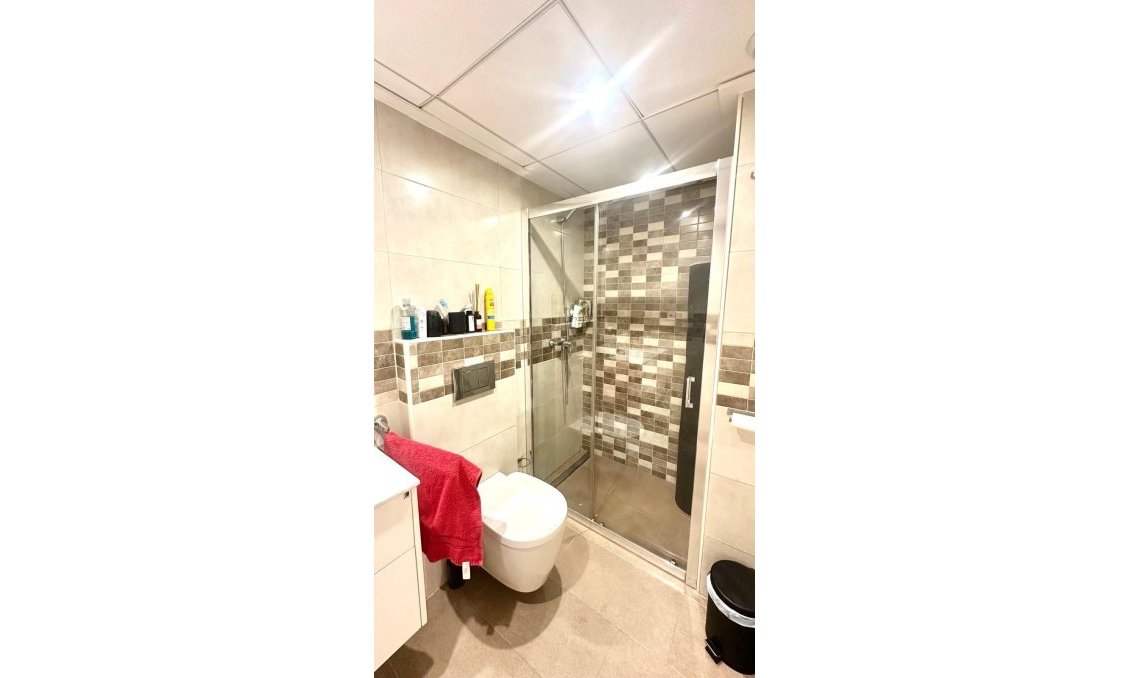 Segunda mano - Town House -
Torrevieja - Aguas Nuevas