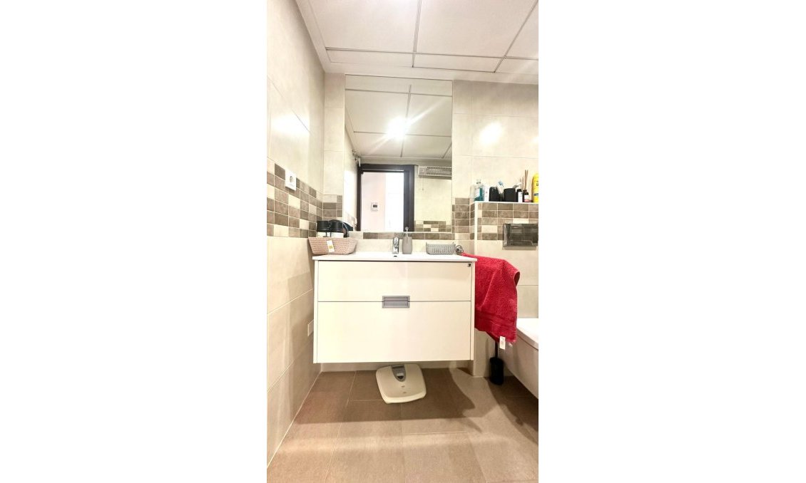 Segunda mano - Town House -
Torrevieja - Aguas Nuevas