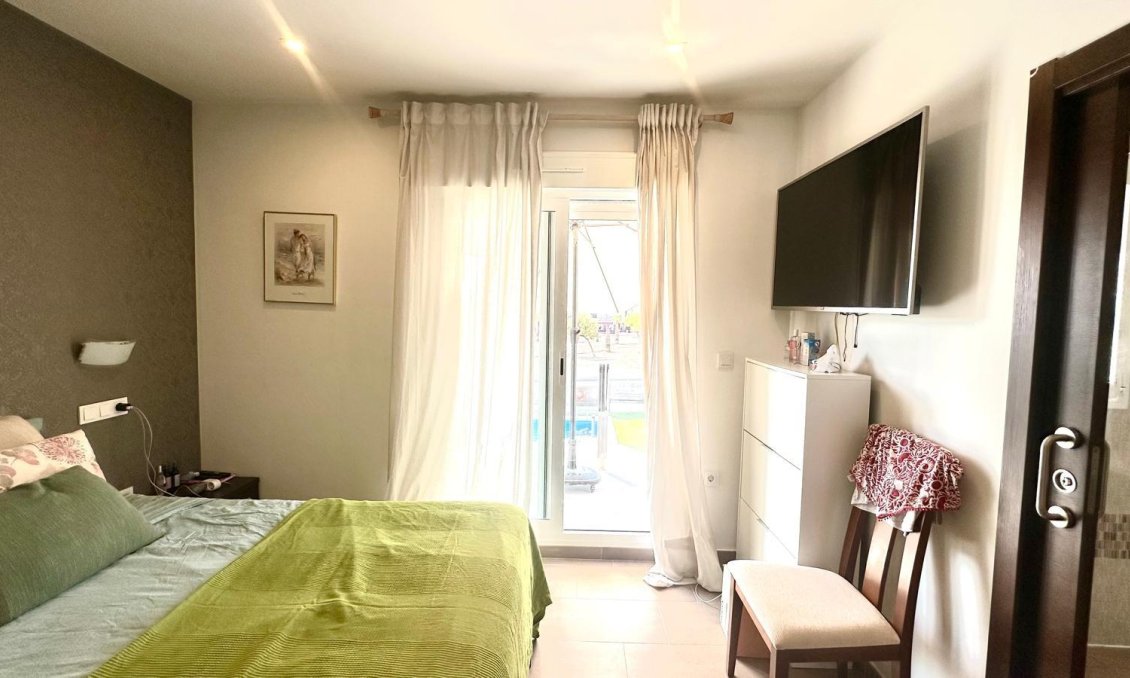 Segunda mano - Town House -
Torrevieja - Aguas Nuevas