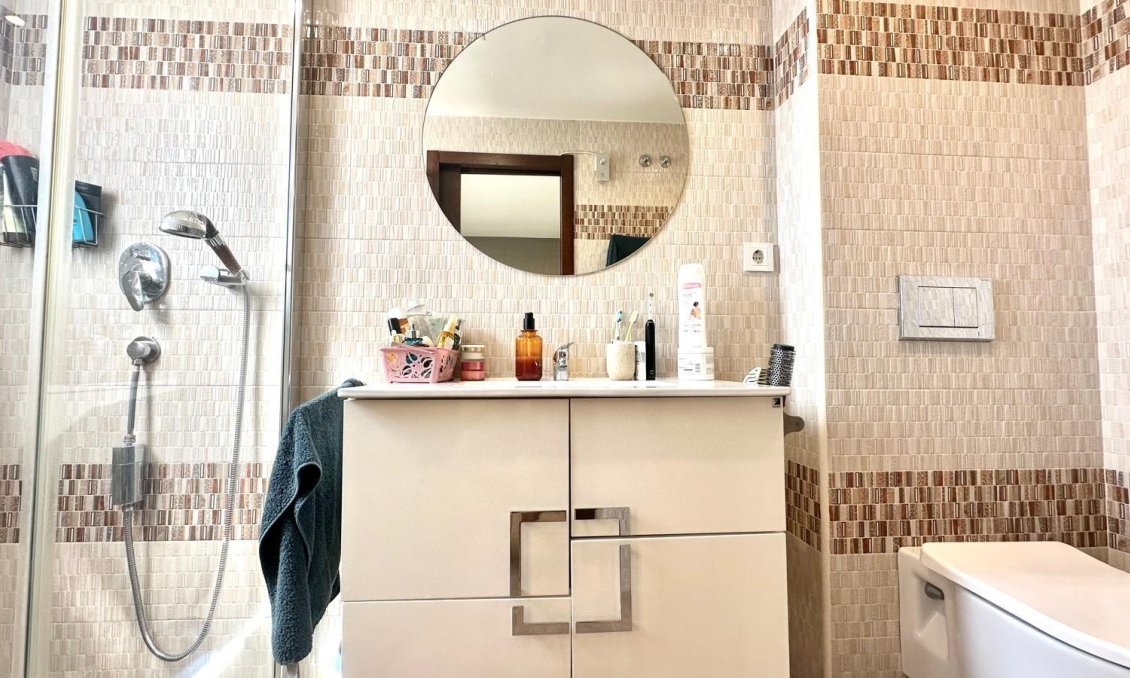 Segunda mano - Town House -
Torrevieja - Aguas Nuevas