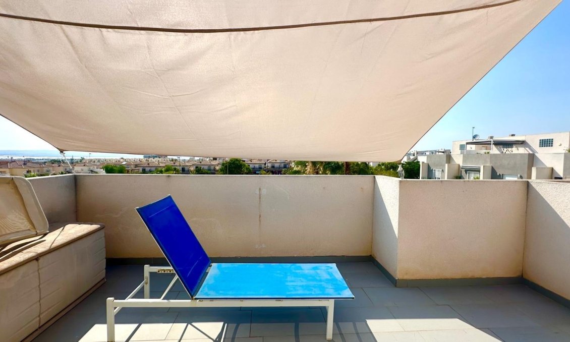 Segunda mano - Town House -
Torrevieja - Aguas Nuevas