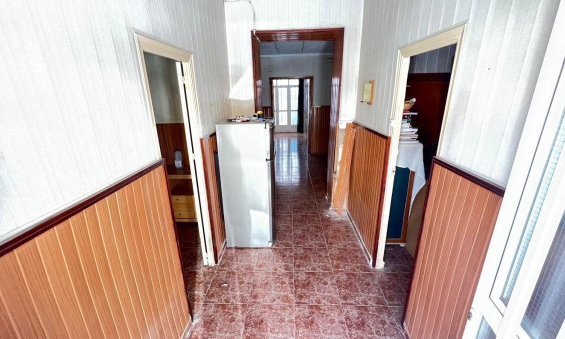 Resale - Apartment -
Torrevieja