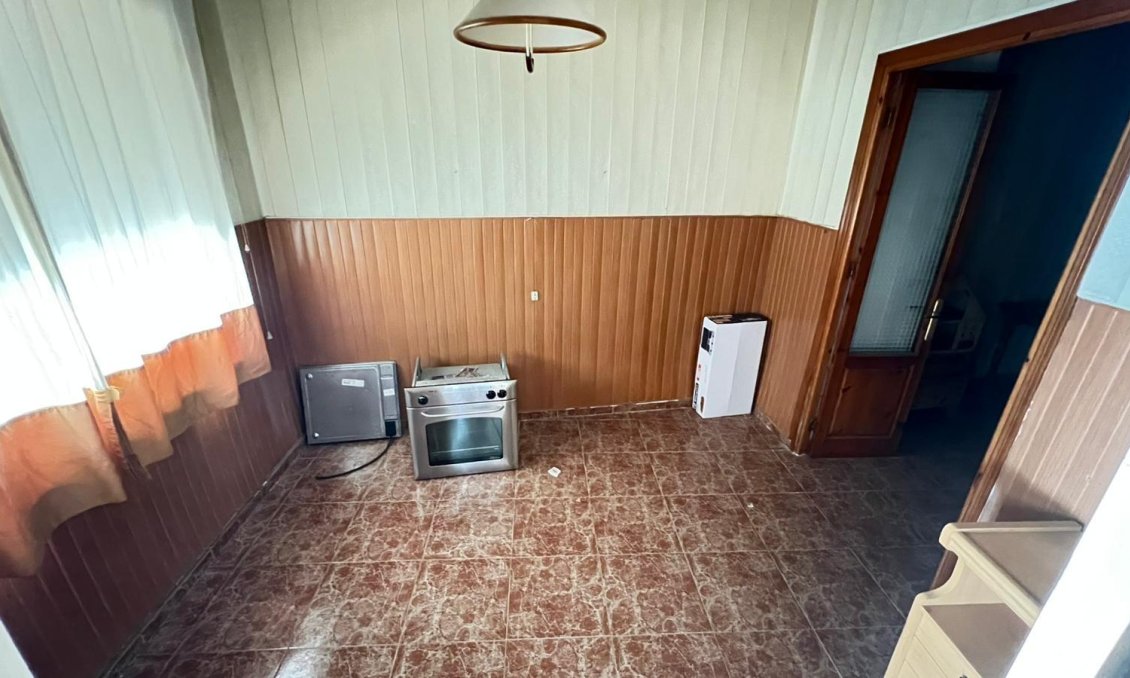 Resale - Apartment -
Torrevieja