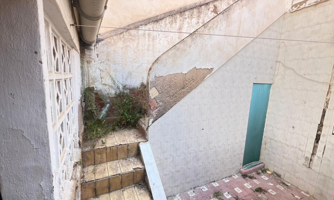 Resale - Apartment -
Torrevieja