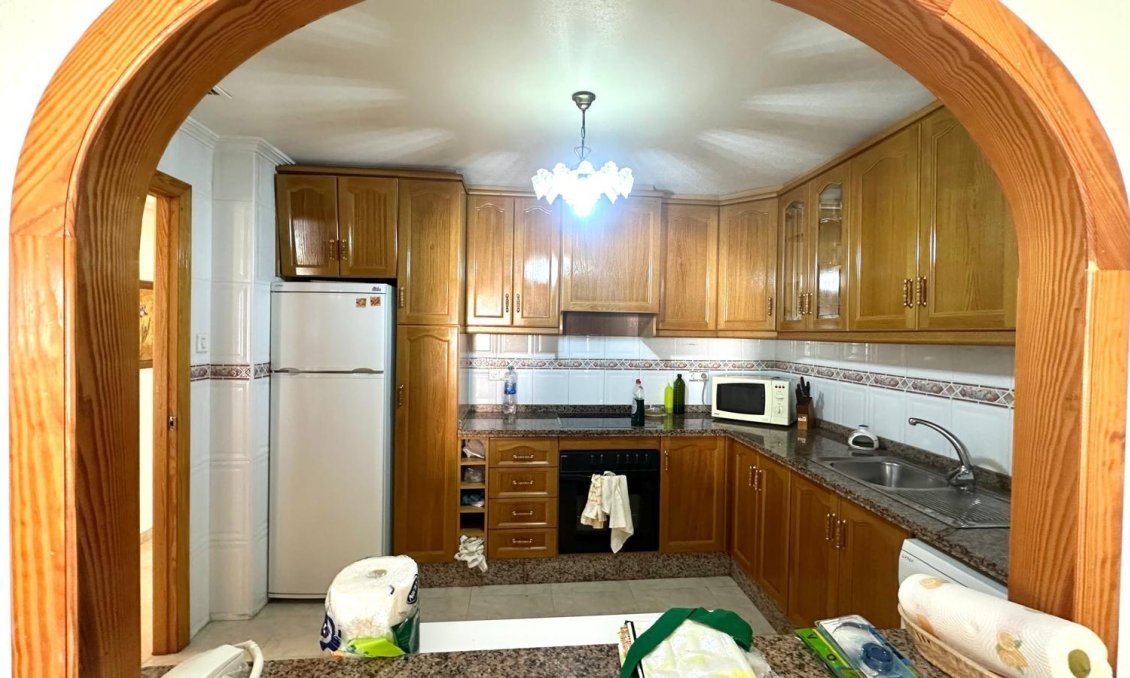 Használt Ingatlanok - Tetőtéri lakás -
Torrevieja - Centrum