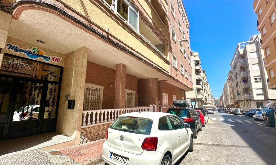 Használt Ingatlanok - Tetőtéri lakás -
Torrevieja - Centrum