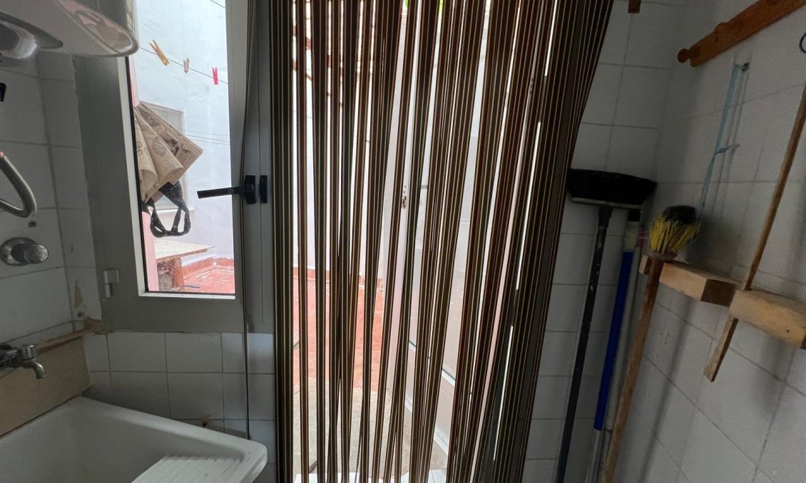 Használt Ingatlanok - Apartman -
Torrevieja - Playa del Cura