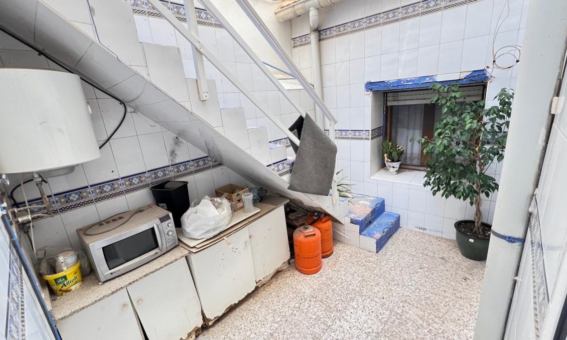 Resale - Apartment -
Torrevieja