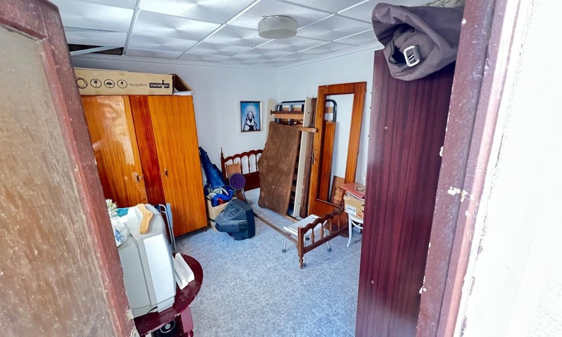 Resale - Apartment -
Torrevieja