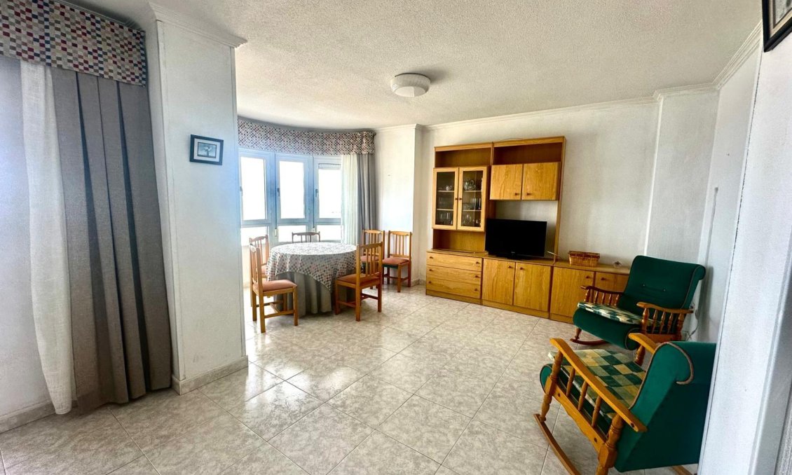Használt Ingatlanok - Apartman -
Torrevieja - Centrum
