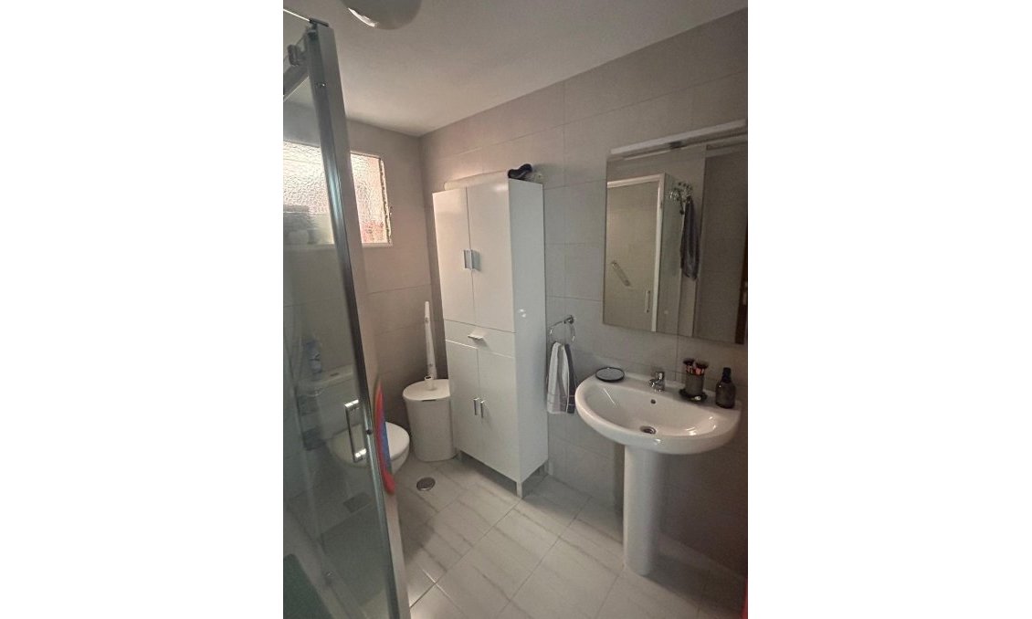 Használt Ingatlanok - Sorház -
Torrevieja - Centrum