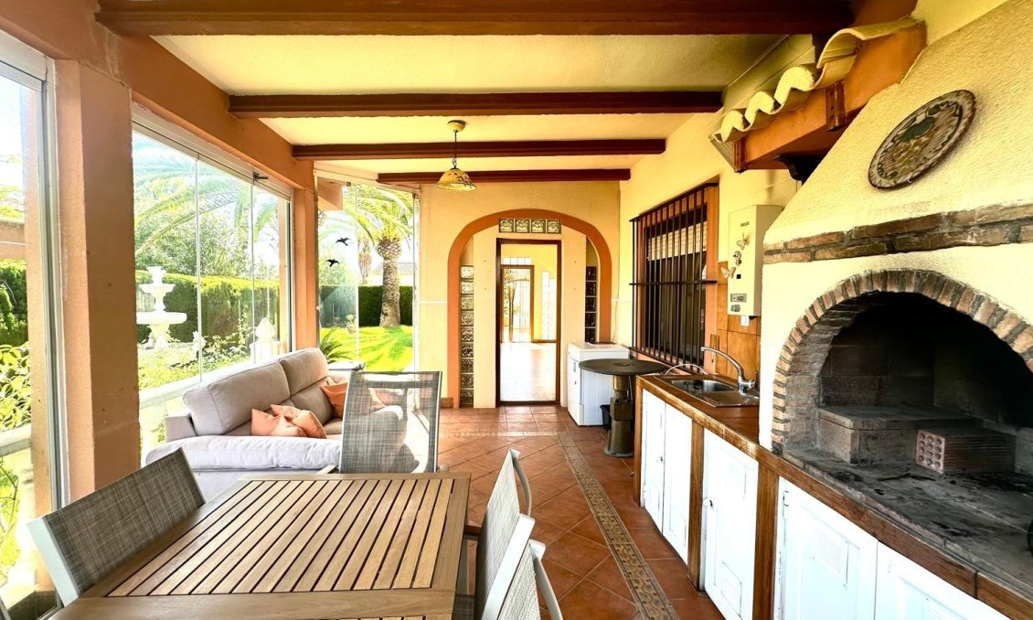 Használt Ingatlanok - Villa -
Cabo Roig - Costa Blanca