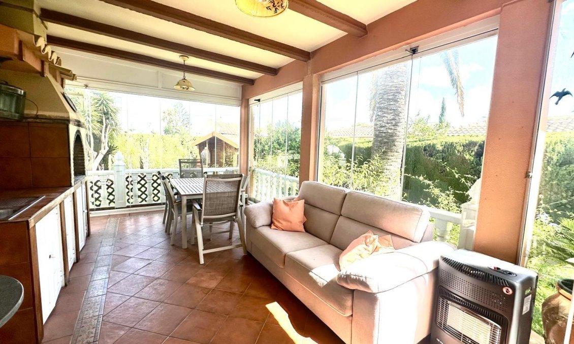 Használt Ingatlanok - Villa -
Cabo Roig - Costa Blanca