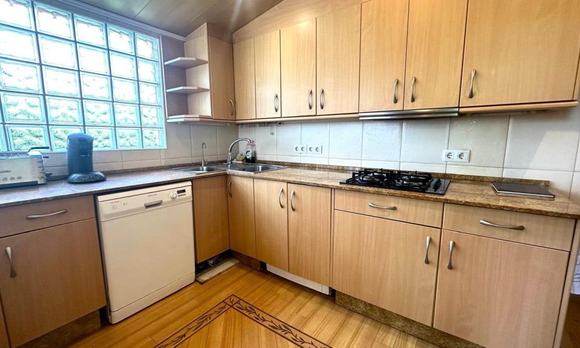 Használt Ingatlanok - Villa -
Cabo Roig - Costa Blanca