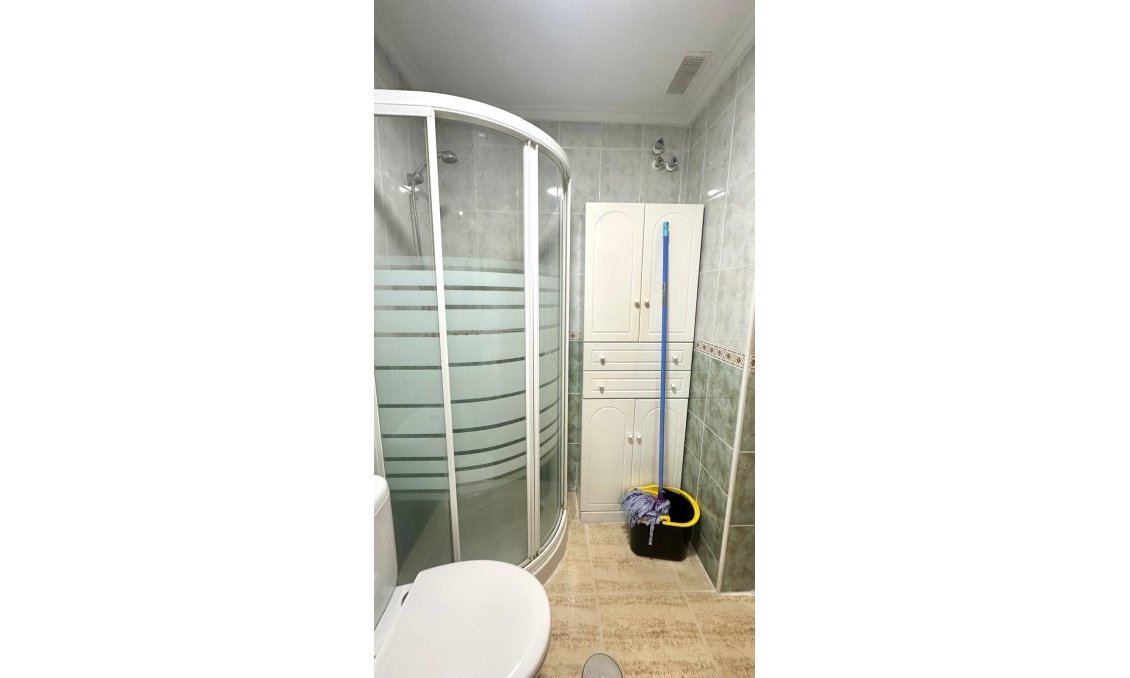 Használt Ingatlanok - Apartman -
Torrevieja - Acequion