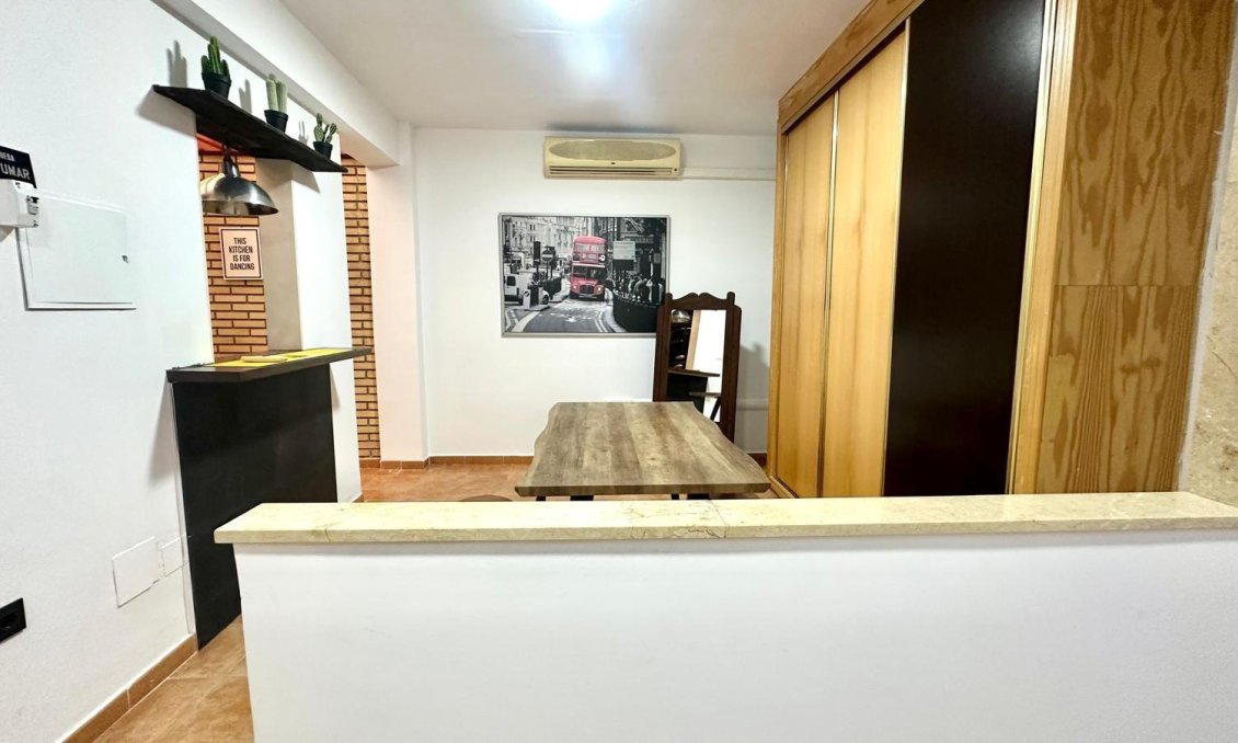 Resale - Apartment -
Torrevieja