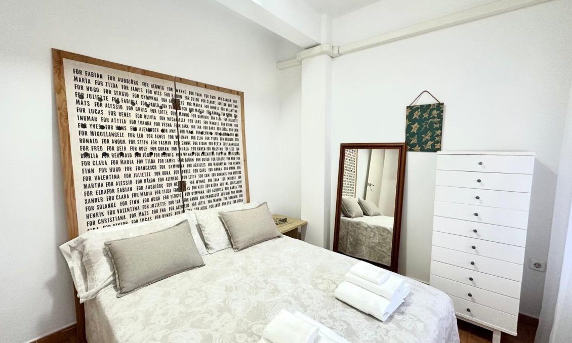 Resale - Apartment -
Torrevieja