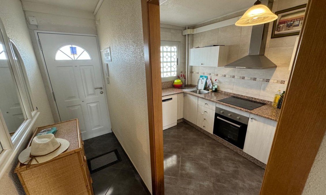 Használt Ingatlanok - Apartman -
Torrevieja - Playa del Cura