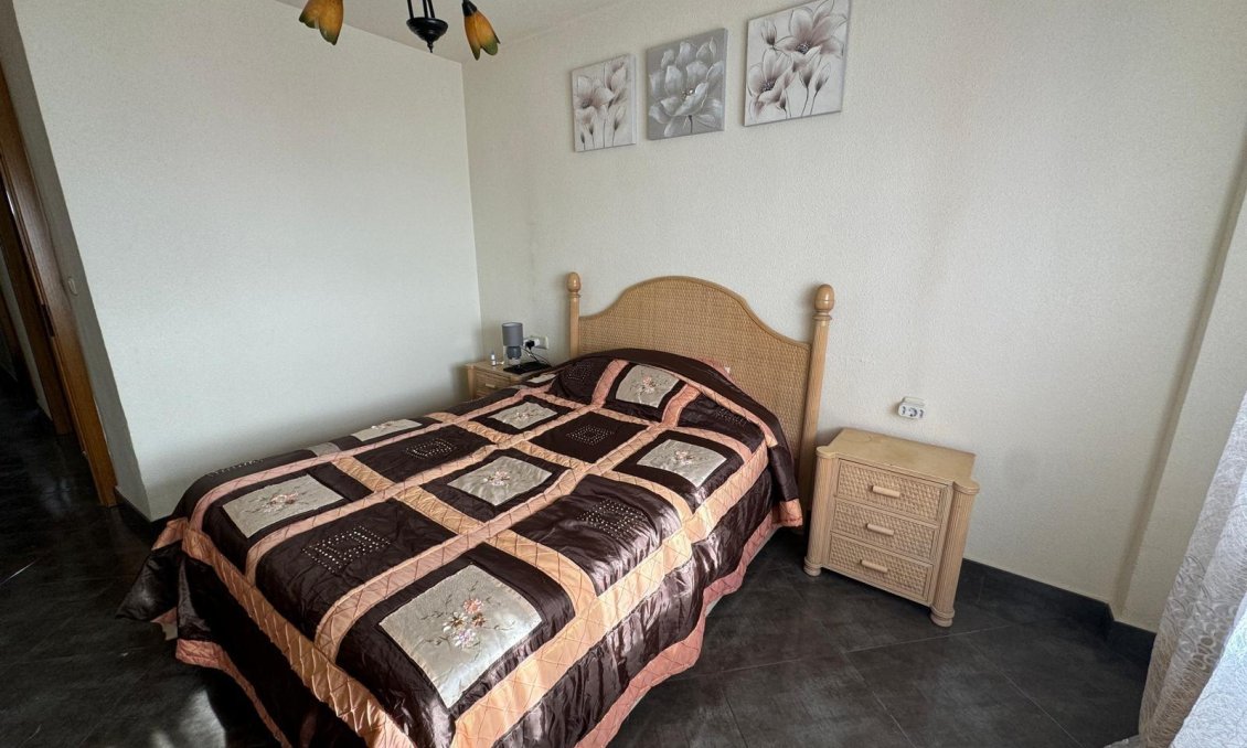 Használt Ingatlanok - Apartman -
Torrevieja - Playa del Cura