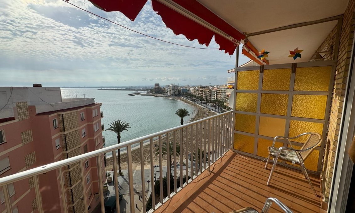 Használt Ingatlanok - Apartman -
Torrevieja - Playa del Cura