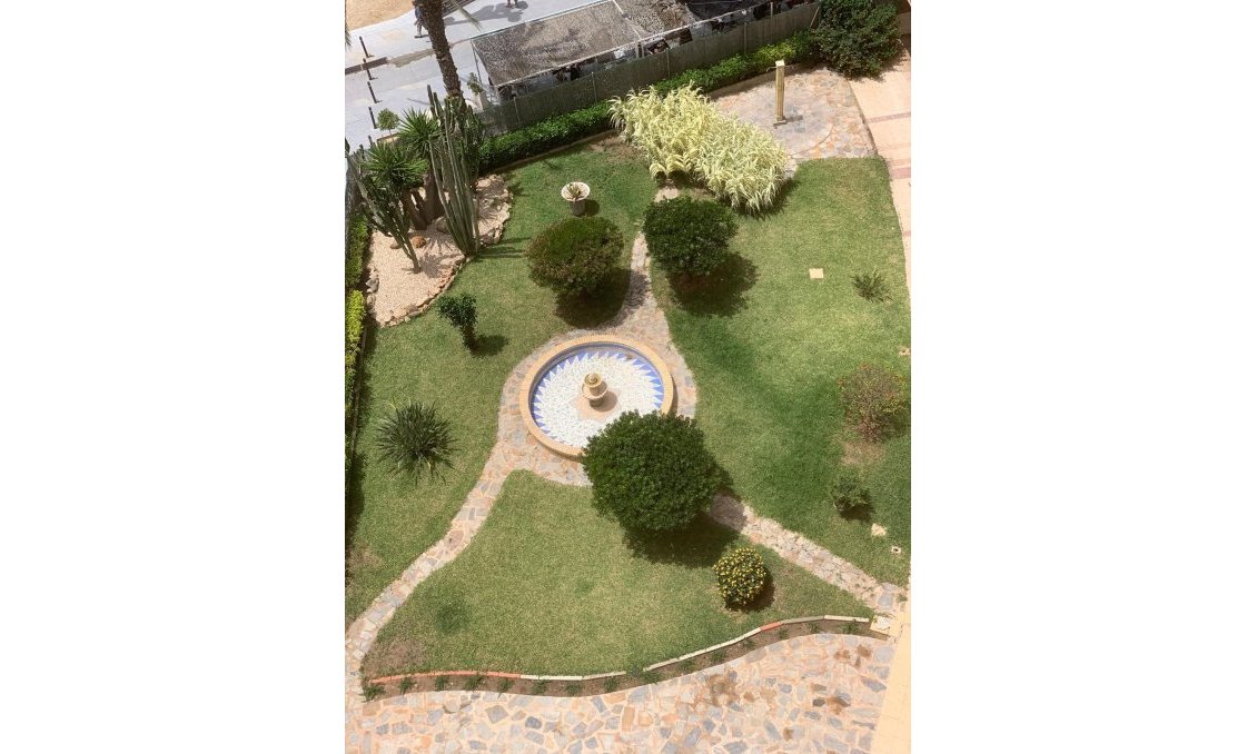 Használt Ingatlanok - Apartman -
Torrevieja - Playa del Cura