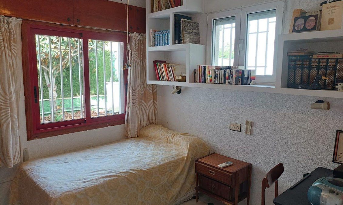 Használt Ingatlanok - Villa -
Orihuela Costa - Campoamor