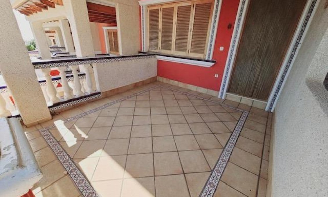 Segunda mano - Villa -
Guardamar del Segura - Guarmar Del Segura