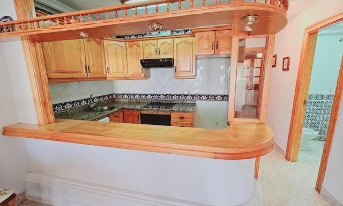 Resale - Villa -
Guardamar del Segura - Guarmar Del Segura