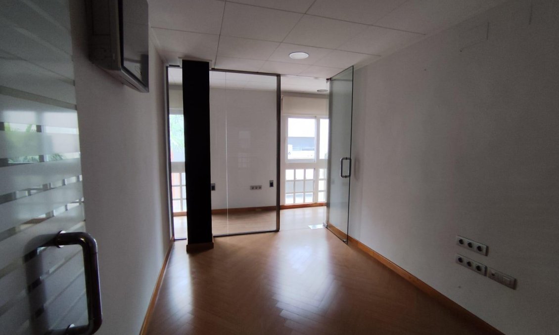 Használt Ingatlanok - Apartman -
Torrevieja - Puerto