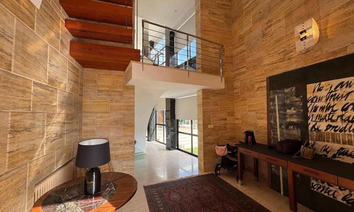 Resale - Villa -
Orihuela Costa - Altos De Campoamor