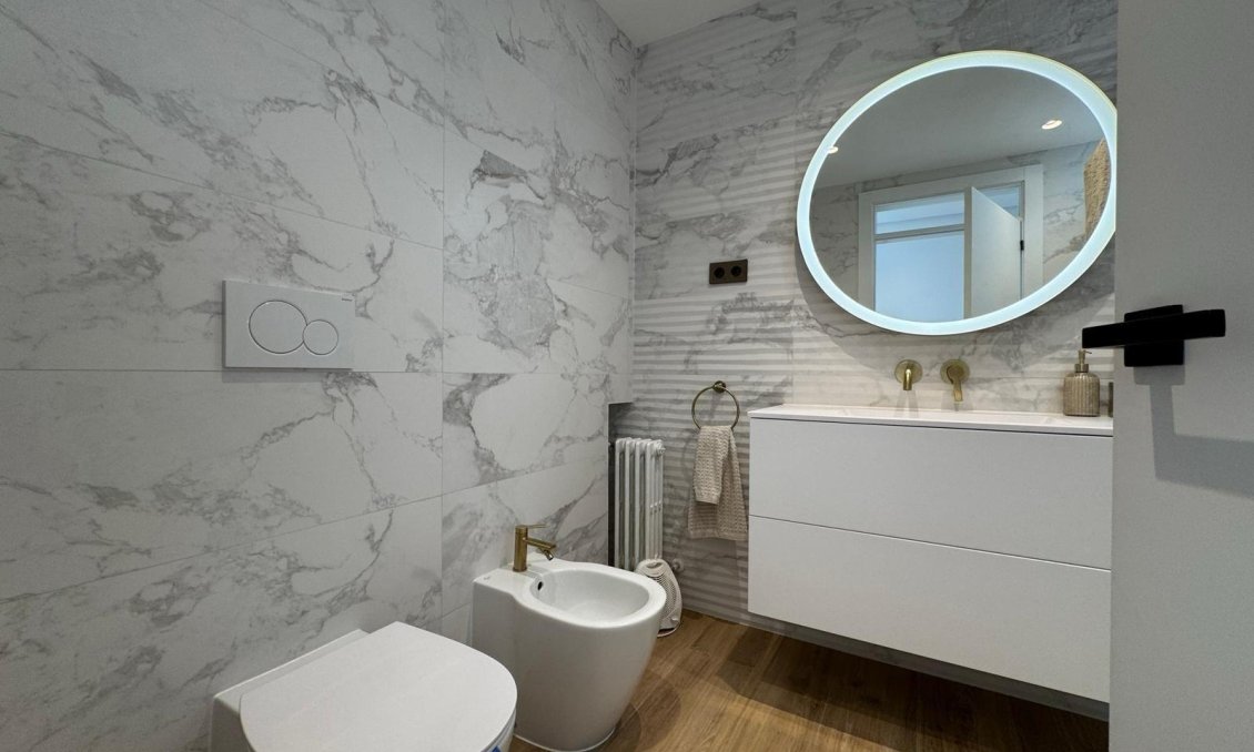 Resale - Villa -
Orihuela Costa - Altos De Campoamor