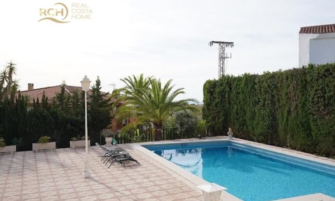 Wiederverkauf - Villa -
La Nucía - Montebello - Nou Espai