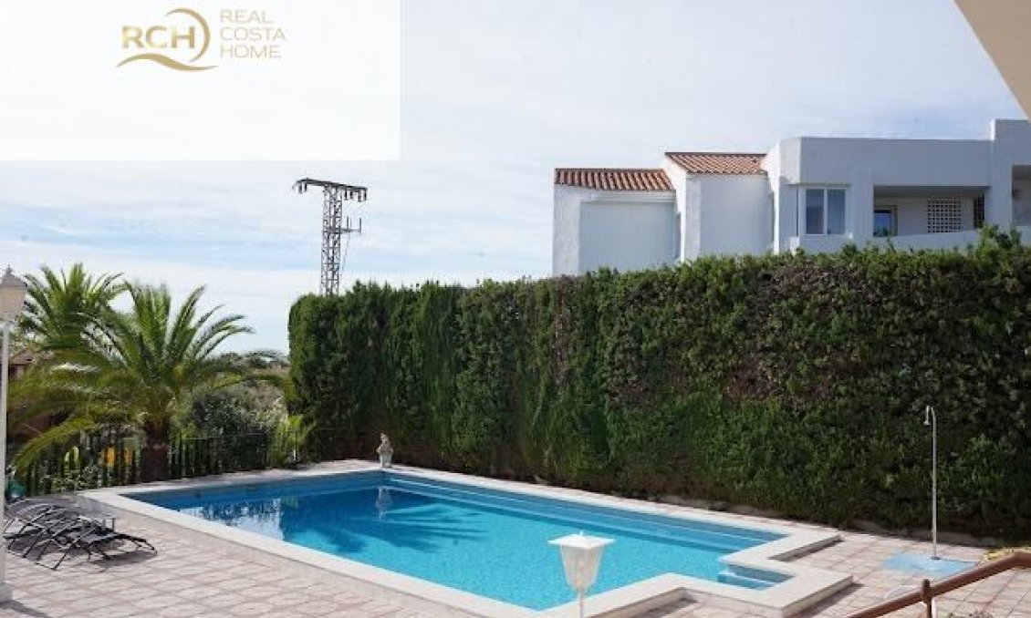 Wiederverkauf - Villa -
La Nucía - Montebello - Nou Espai