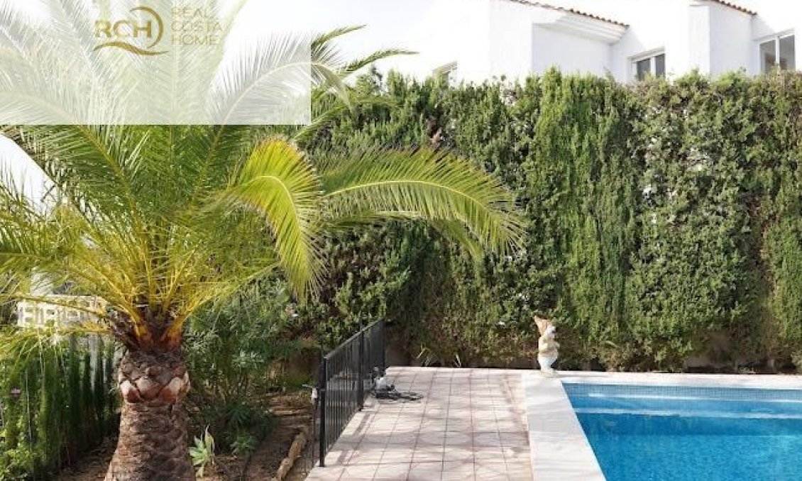 Wiederverkauf - Villa -
La Nucía - Montebello - Nou Espai