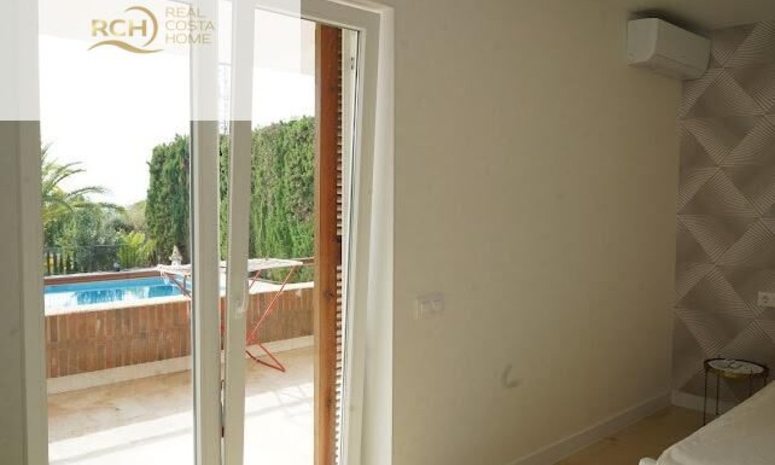 Wiederverkauf - Villa -
La Nucía - Montebello - Nou Espai