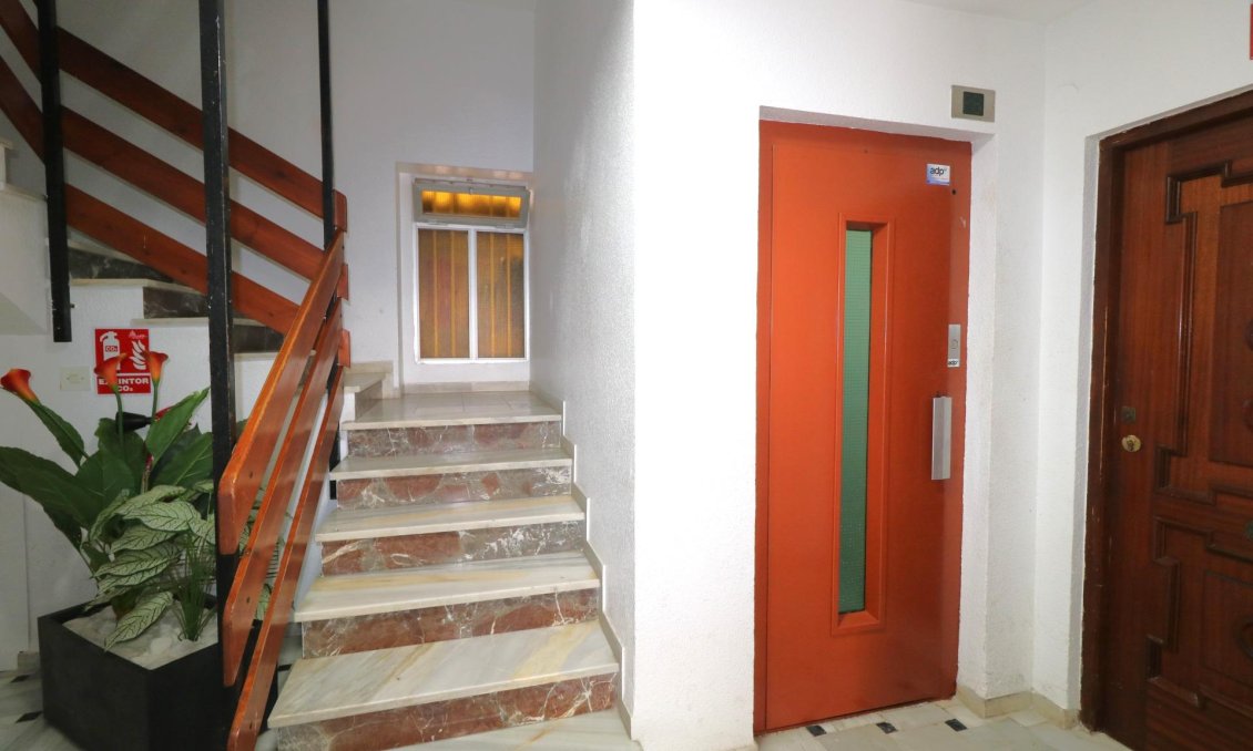 Wiederverkauf - Wohnung -
Torrevieja - Acequion