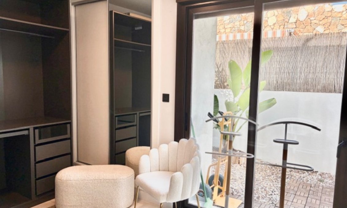 Wiederverkauf - Villa -
Cabo Roig - Costa Blanca