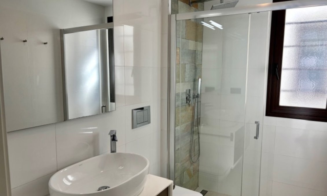 Wiederverkauf - Villa -
Cabo Roig - Costa Blanca