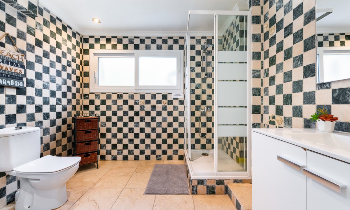 Wiederverkauf - Villa -
Dehesa de Campoamor - Costa Blanca