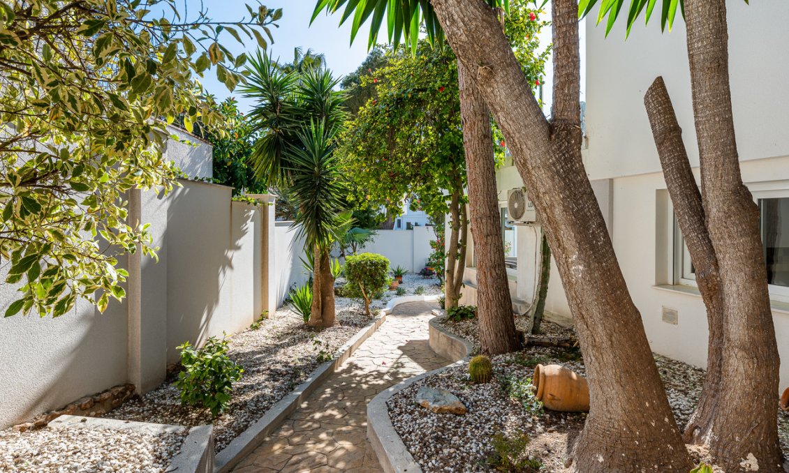 Wiederverkauf - Villa -
Dehesa de Campoamor - Costa Blanca