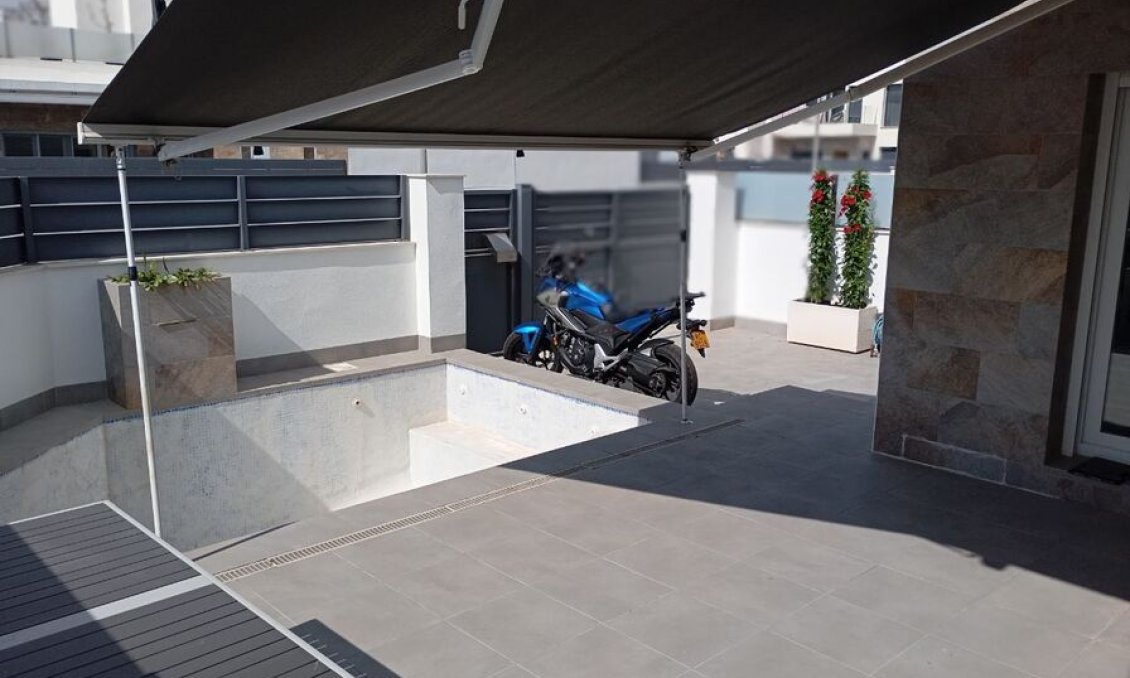 Wiederverkauf - Villa -
Daya Vieja - Costa Blanca