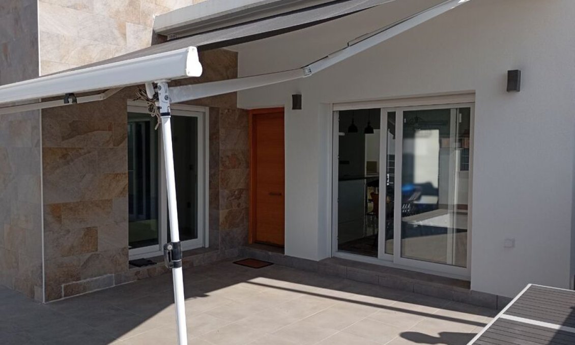 Wiederverkauf - Villa -
Daya Vieja - Costa Blanca