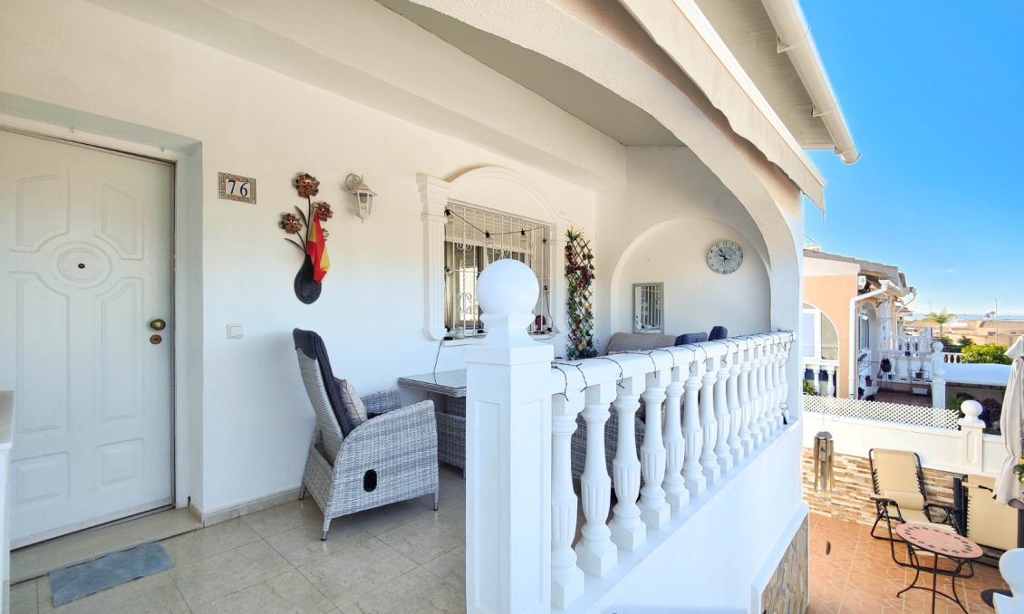 Resale - Villa -
Ciudad Quesada - Costa Blanca