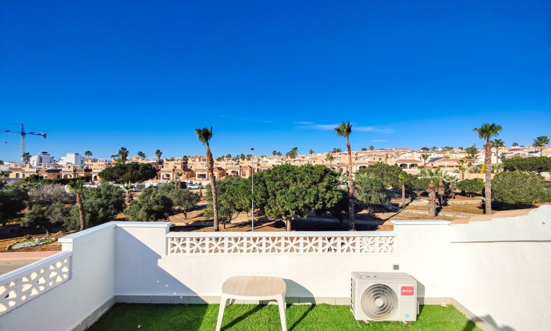 Resale - Villa -
Ciudad Quesada - Costa Blanca